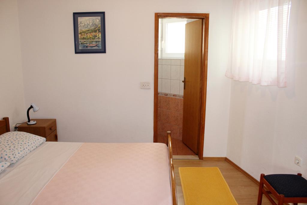 Apartments Petric Makarska Esterno foto